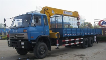 青海大型随车吊 厂家直销，质量保障，专用汽车领域可靠选择