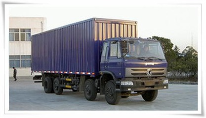 东风前四后八厢式运输车 专用汽车领域的可靠选择